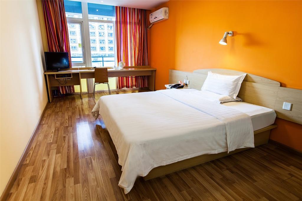 7Days Inn Tai'An Railway Station Εξωτερικό φωτογραφία